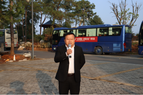 吉外研學(xué)周 放下課本，吉外學(xué)子們來了一場說走就走的“旅行”！（11月20日）982.png